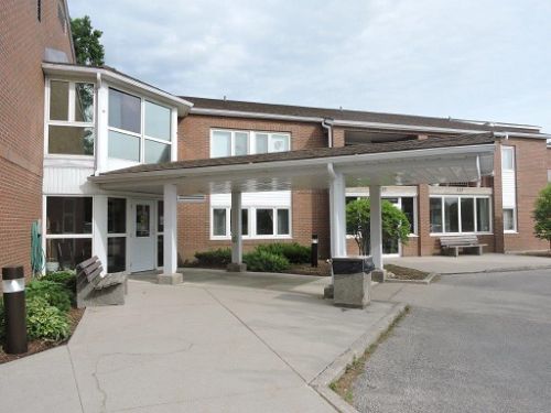 Ritz Manor Apartments